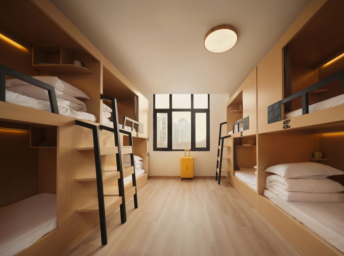 Room 4, Cut wood youth hostel, Nanjing