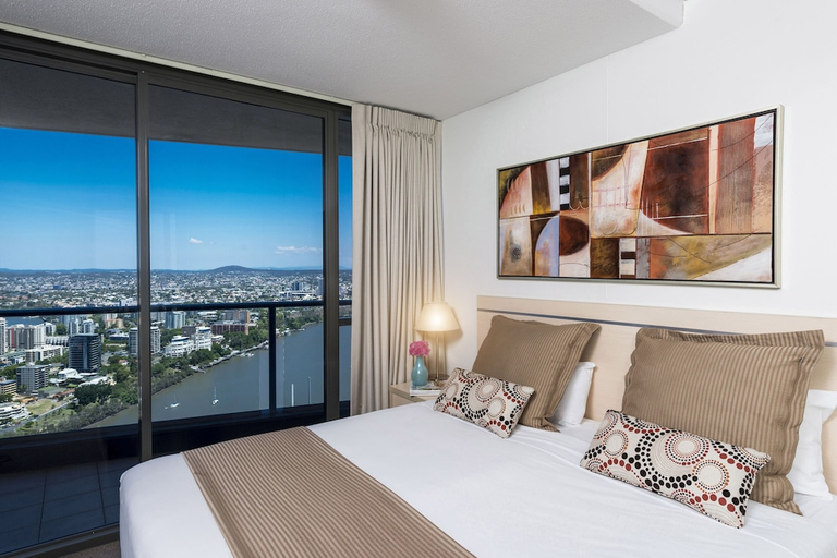 Bedroom 3, Oaks Brisbane Aurora Suites, Brisbane