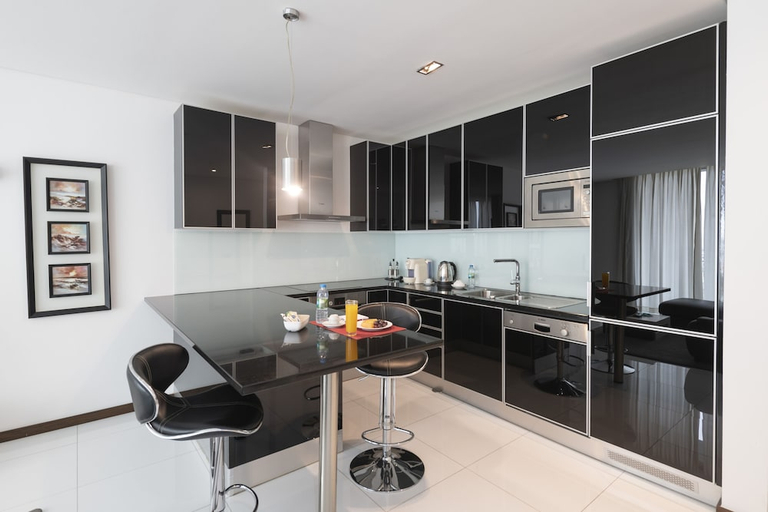 Others 4, RK Suite Hotel, Ingombota