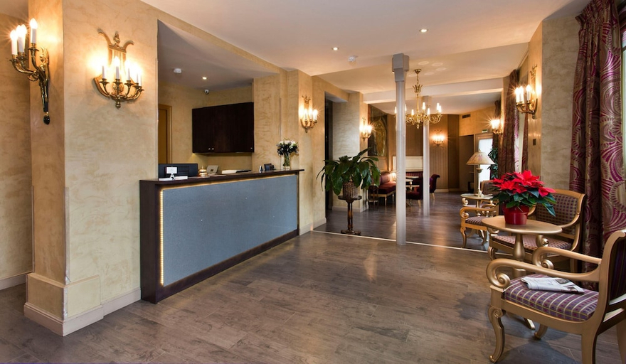 Public Area, Hotel de L'Empereur - Malone Hotels, Paris
