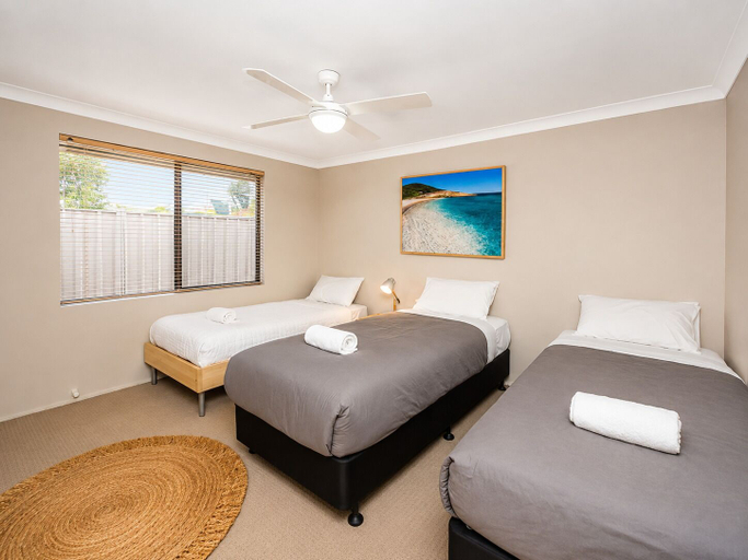 Others 2, Golden Summers, Busselton