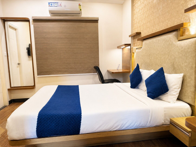 Bedroom 2, Hotel Rize Inn, Bangalore