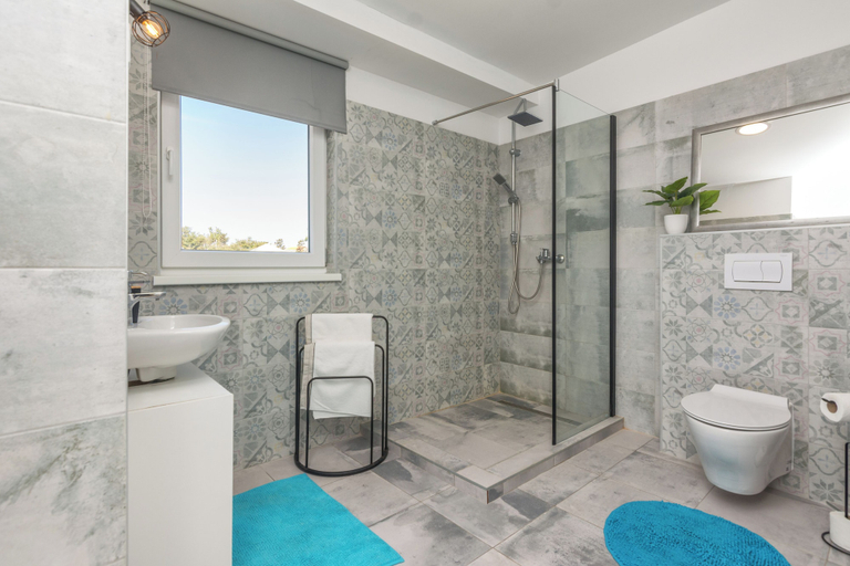 Bathroom 4, Villa Eva, Vir