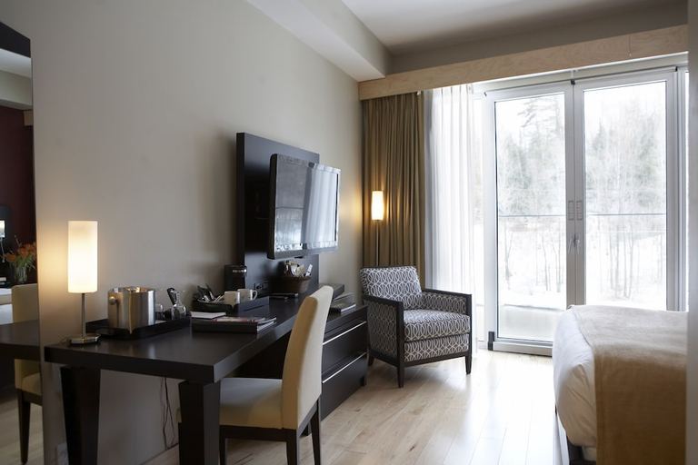 Bedroom 3, Moulin Wakefield Mill Hotel & Spa, Les Collines-de-l'Outaouais