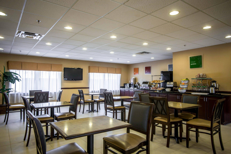 Food & Drinks 5, Comfort Inn & Suites Augusta Fort Gordon Area, Richmond