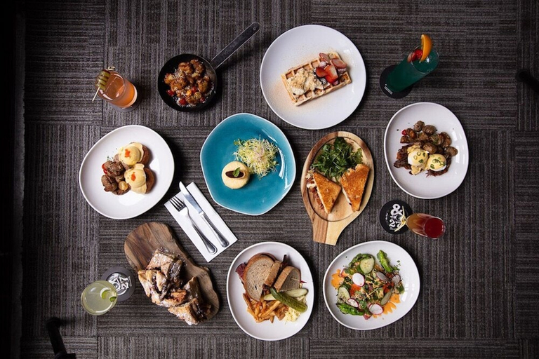 Food & Drinks 5, Varscona Hotel on Whyte, Division No. 11