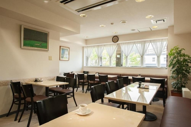 Food & Drinks 4, Hotel Yassa, Mihara