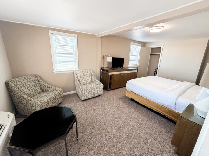 Bedroom 3, Majestic Apartments, Worcester