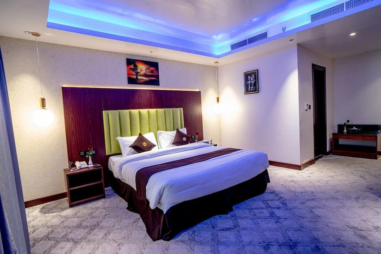 Bedroom 2, Raha Grand Hotel, Dubai