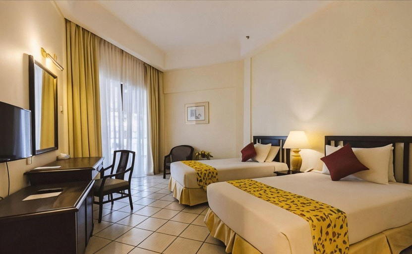 Bedroom 2, The Orient Star Resort Lumut, Manjung