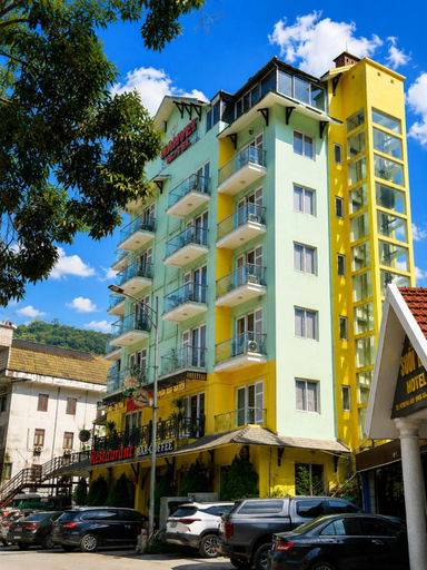 Exterior & Views