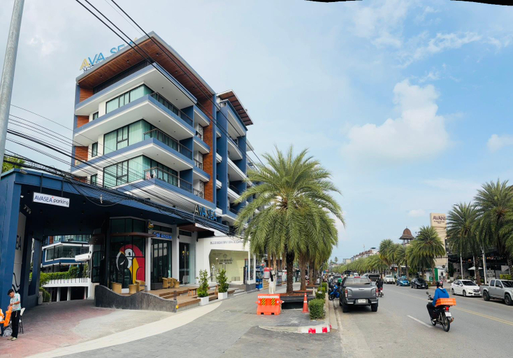 3, Luxurious 3-Bedroom Apartment in Ao Nang, Thailand, Mueang Krabi