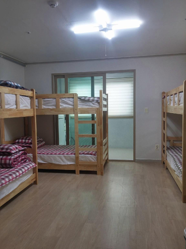 Bedroom 3, Yeosu Jiin Hostel, Yeosu