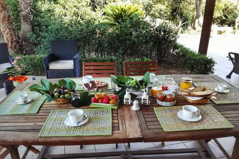 Others 5, b&b verde salento, Lecce