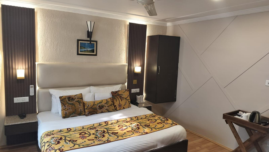Others 5, Lee Heritage (Central Heating) Srinagar, Srinagar