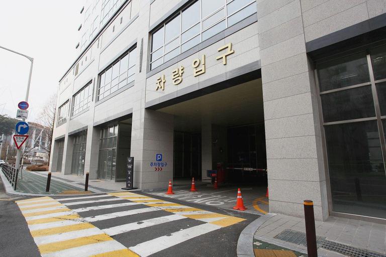 Exterior & Views 4, Hotel violet, Goyang