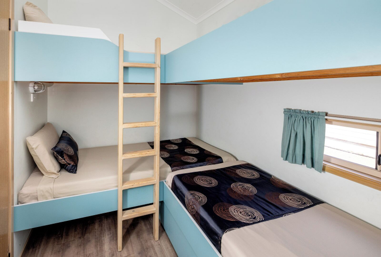 Bedroom 3, BIG4 Port Hughes Holiday Park, Copper Coast