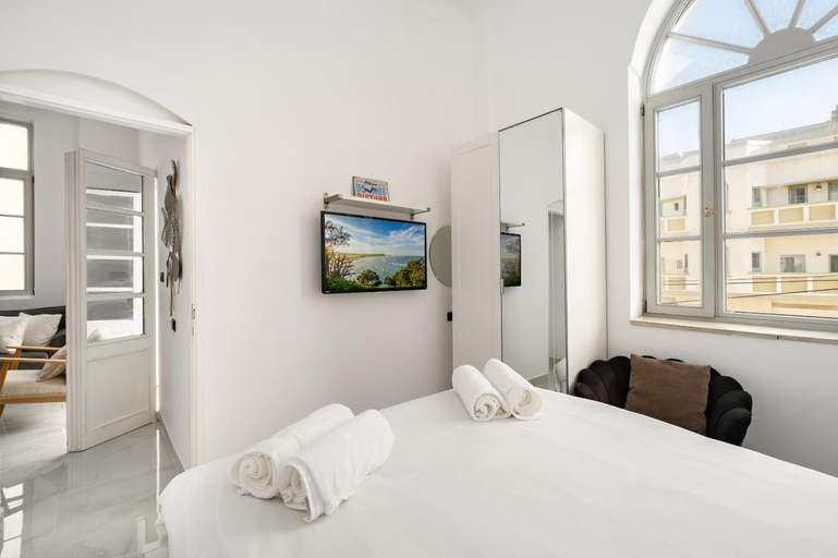 Bedroom 3, SweetHome26 Luxury Apt Sea View 1 minute from the beach