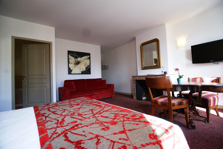 Others 3, Le Relais du catey, Isère