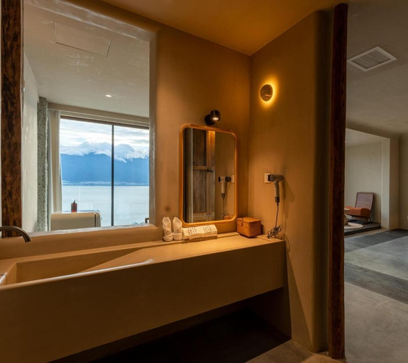 Bathroom 5, 慢境Slow Land半山海景花园酒店, Dali Bai