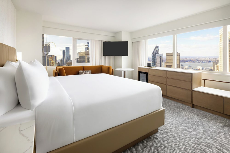 Others 5, Hyatt Regency Times Square, New York