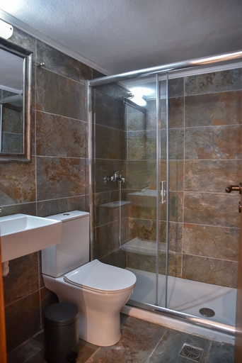 Bathroom 5, Iraklis Studios & Apartments, Crete