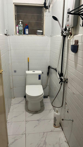 Bathroom 3, NAA HOMESTAY, Semporna