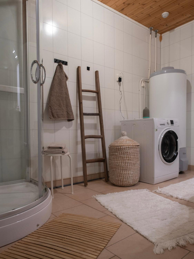 Bathroom 3, 3ART Retreat - For Nature & Art Lovers, Tromsø