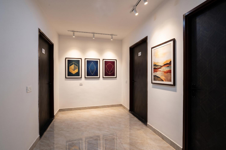 Public Area 2, FabHotel The Grace I, Delhi
