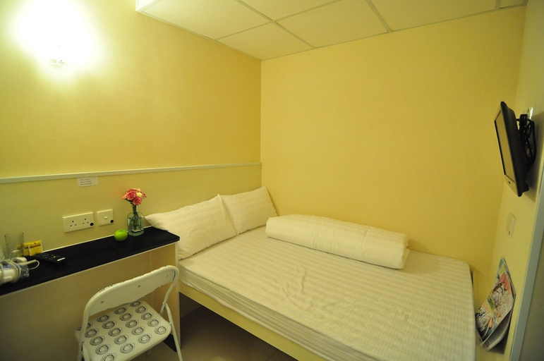Bedroom 4, Lyton House, Kowloon