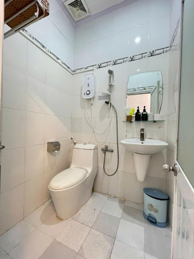 Bathroom 3, My Kim Hotel, Ninh Kiều