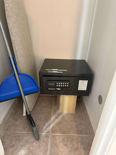 5, Oceanfront Boutique Stay in Hollywood Beach, Broward