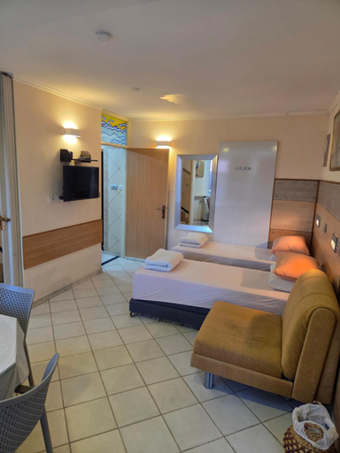 Bedroom 2, Shefer Guesthouse
