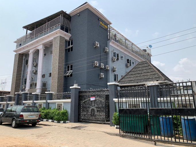 Exterior & Views, Perch Hotel And Suites, Surulere