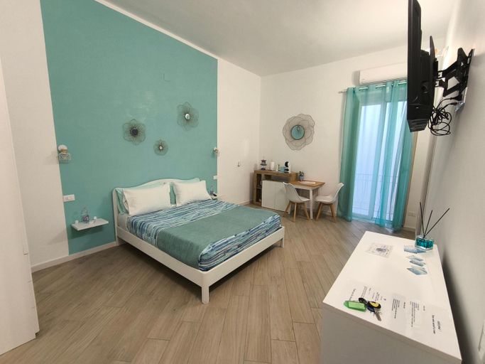 Bedroom 2, Vico 18, Latina