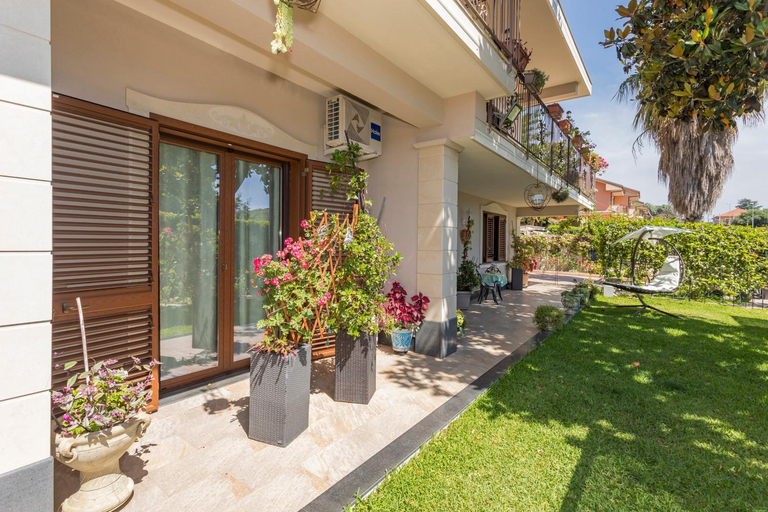 Others 3, Villa Marchese, Catania