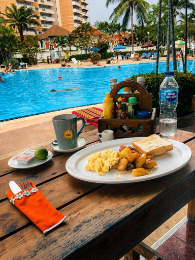 Food & Drinks, Jomtien View Talay 1 Studio Apartments, Pattaya