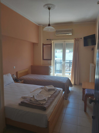 Bedroom 1, Zoumboulis Rooms, North Aegean