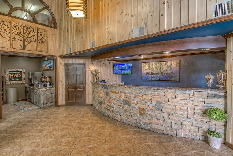 Public Area, Accommodations By Willow Brook Lodge, Sevier