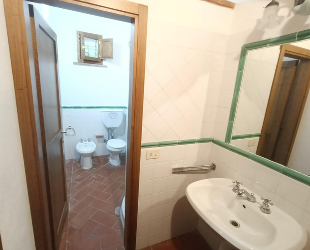Bathroom 5, Podere La Chiusella, Siena