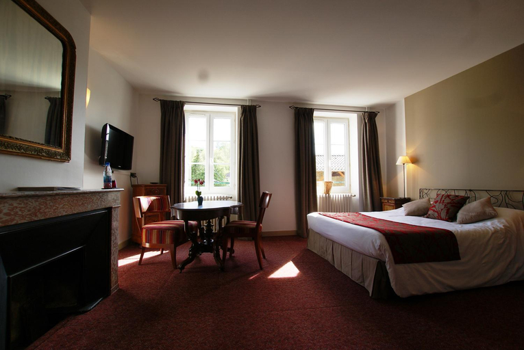 Others 2, Le Relais du catey, Isère