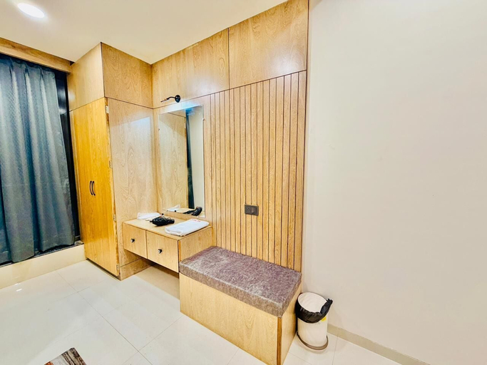 Interior 3, Carnival Inn, Ahmadnagar