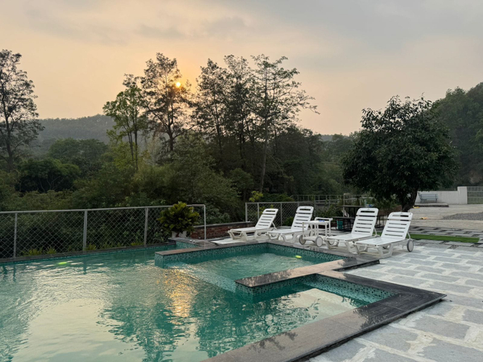 Pool 4, Saraiville - Boutique Riverside Stay, Dehradun