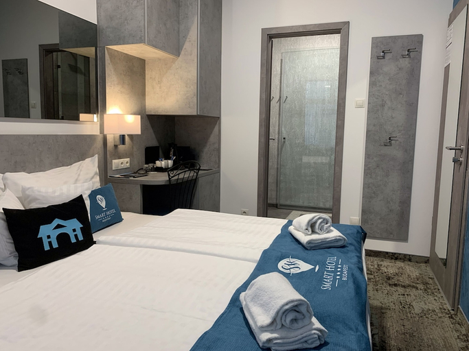Bedroom 4, Smart Hotel Budapest, Budapesti