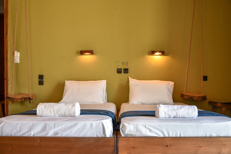 Bedroom 2, Iraklis Studios & Apartments, Crete