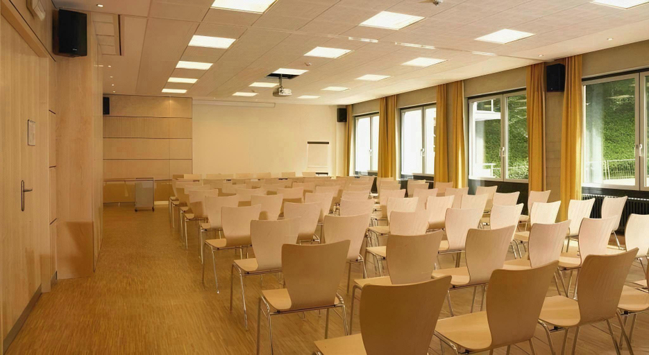 Business Facilities 4, Youth Hostel Luxembourg City, Luxembourg