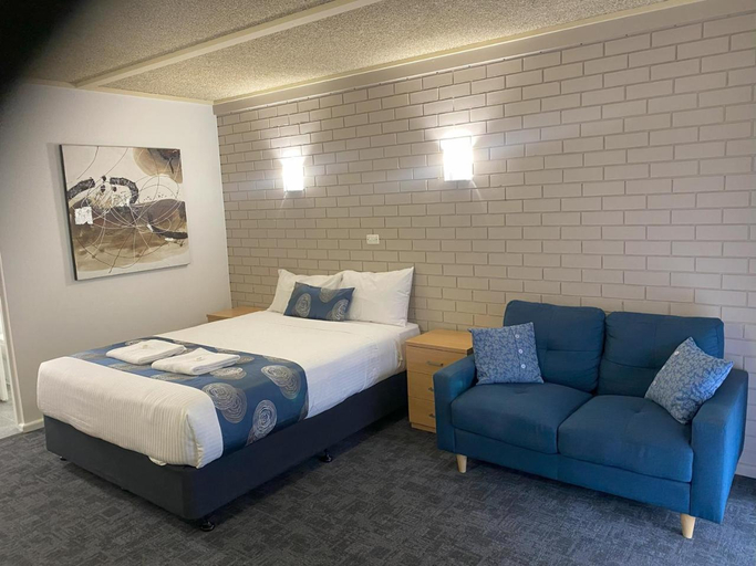 Others 3, Tatura Country Motel, Tatura