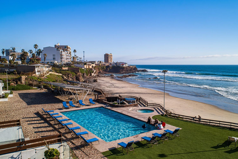 Others 4, Dog-Friendly Beach Haven with Heated Pool, Hot Tub, Kitchenette, Patio, AC, Tijuana