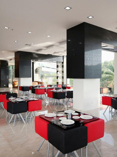 Food & Drinks 4, S. DAMANSARA HOTEL, Petaling Jaya