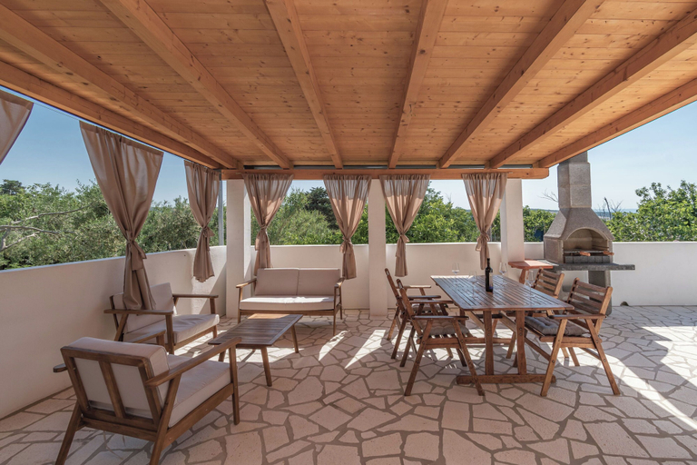 Terrace/patio 2, House Guesthouse Stipe, Lopar/Supetarska Draga
